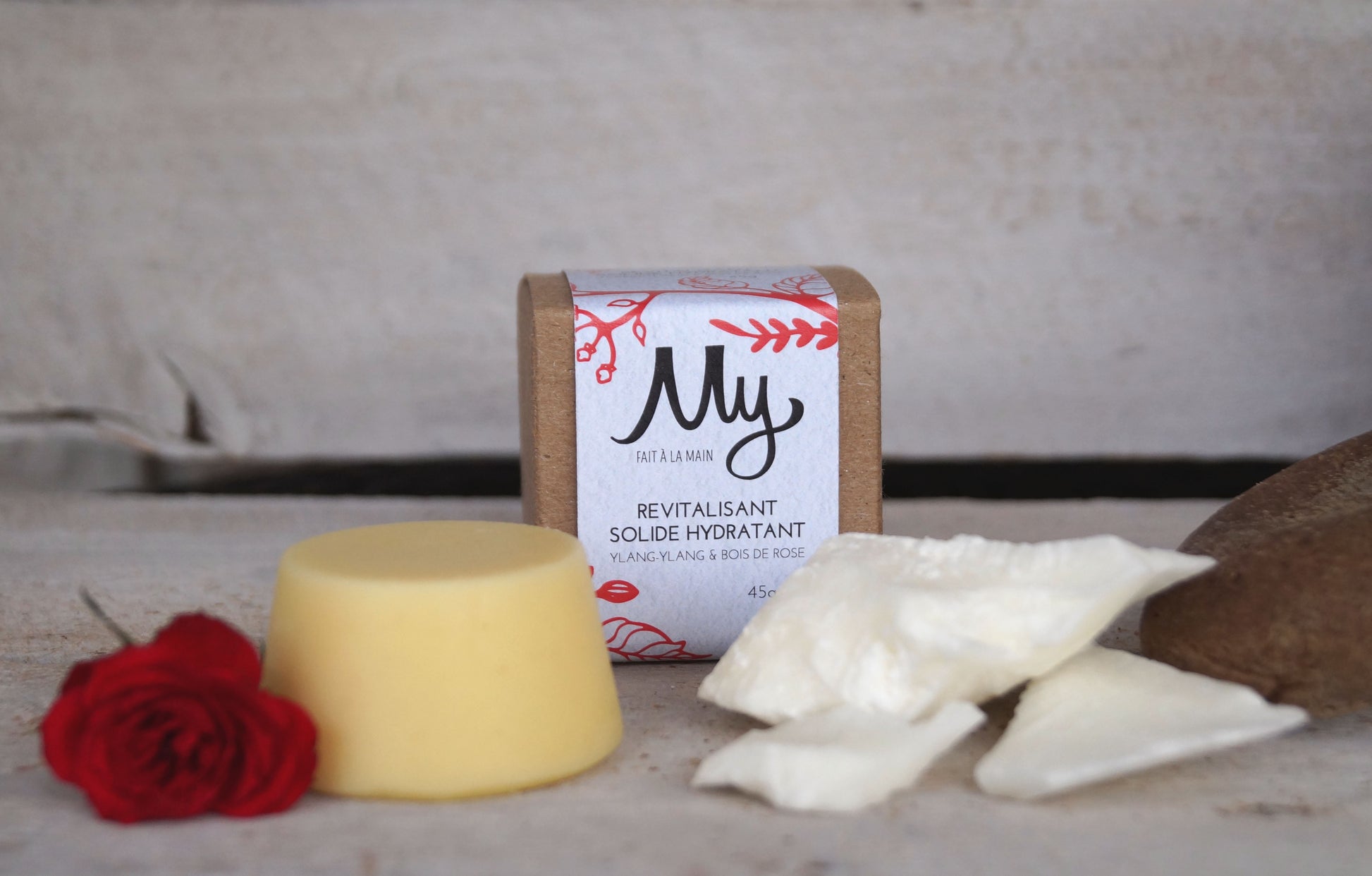 Revitalisant solide hydratant Ylang-ylang et bois de rose
