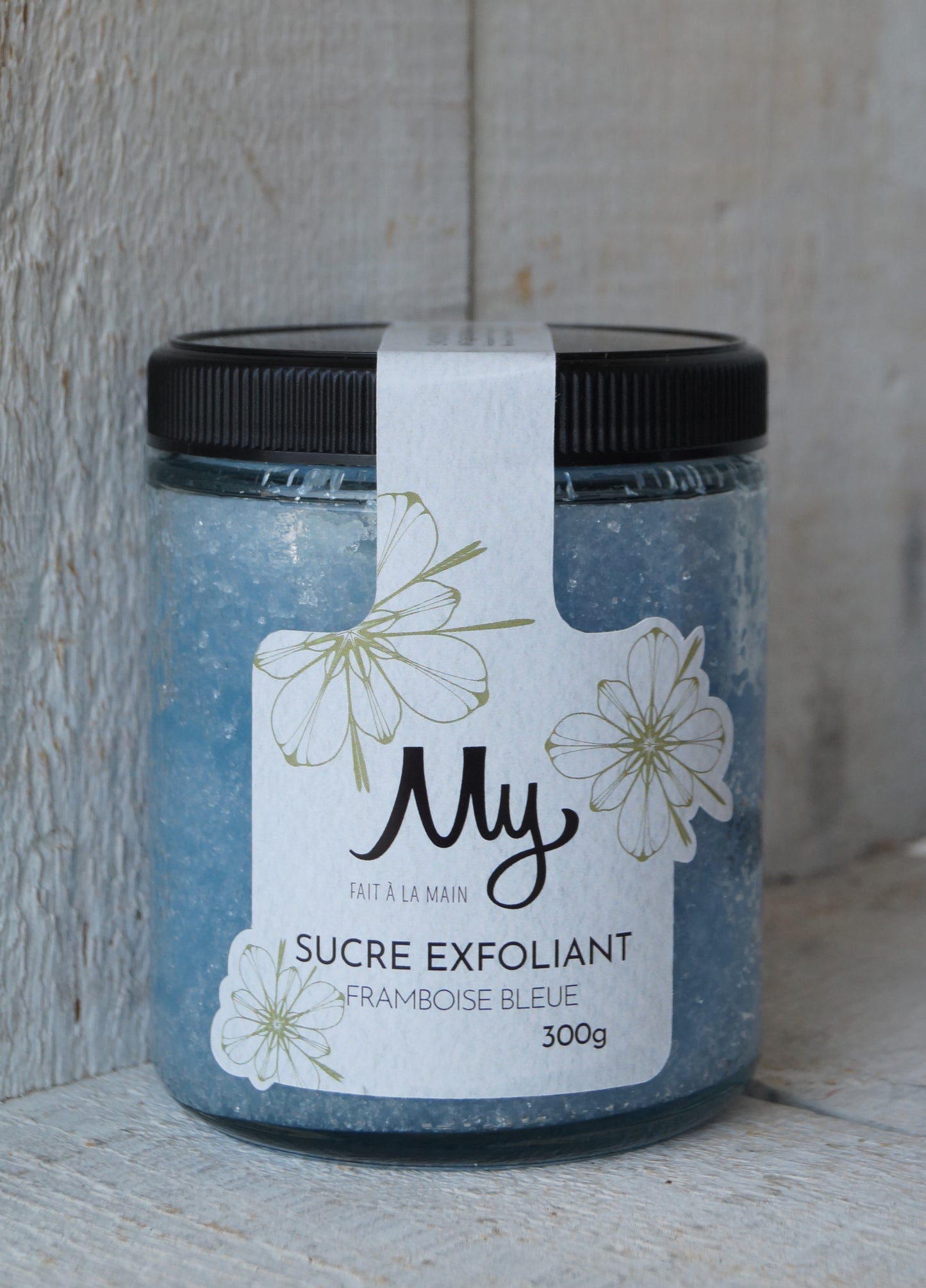 Exfoliating sugar for the body