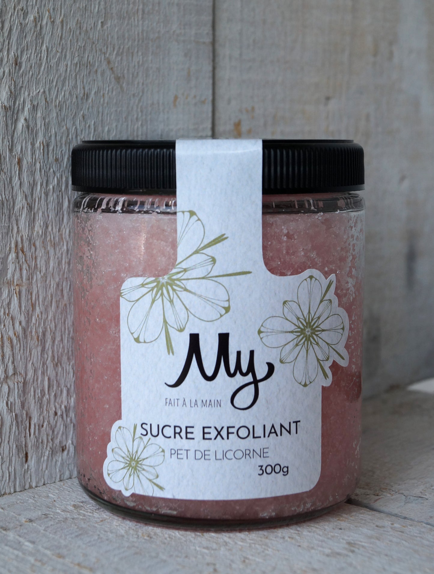 Exfoliating sugar for the body